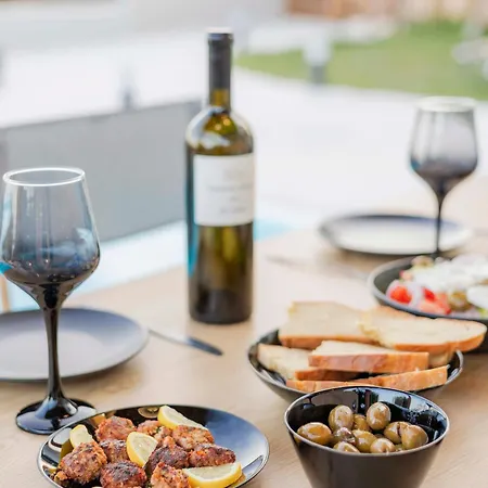 Tranquility 빌라 Psinthos